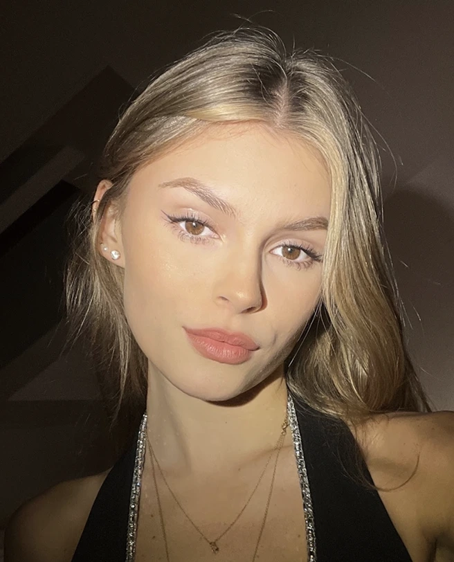 APRÈS